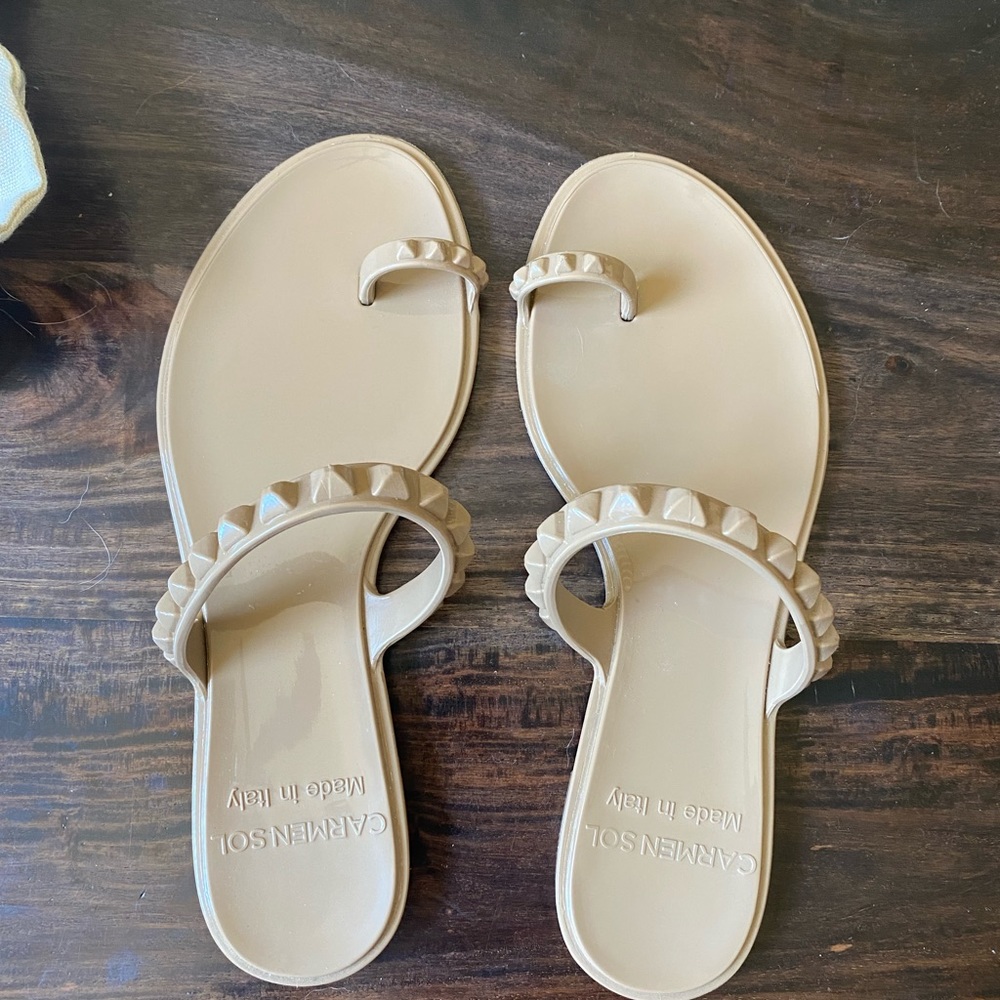 Carmen Sol Maria Flat Sandal 10